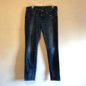 Lucky Brand Charlie Skinny jeans sz 8 distressed